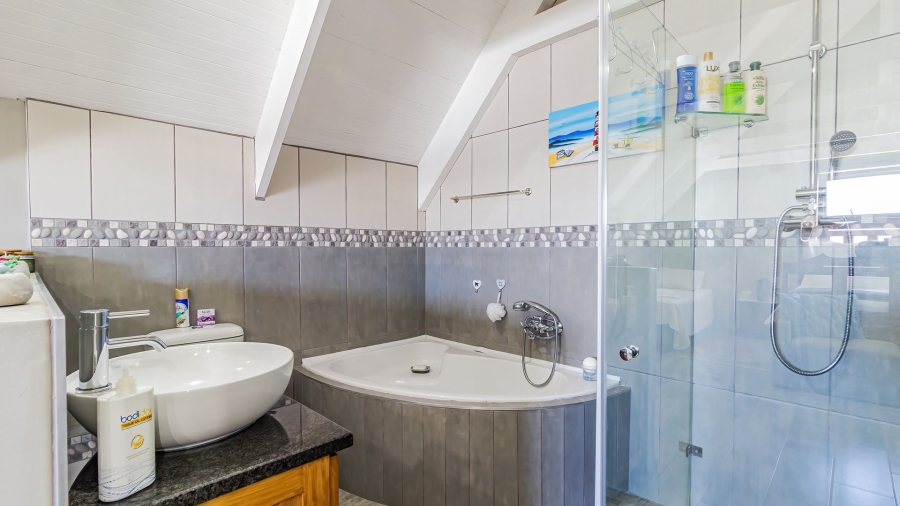 10 Bedroom Property for Sale in Jacobsbaai Western Cape